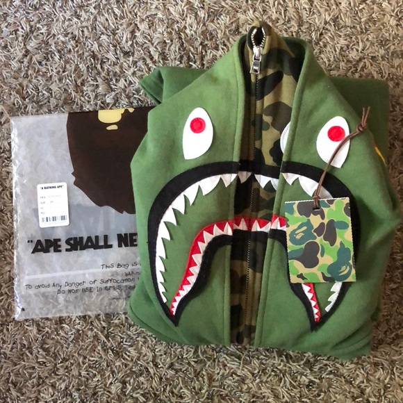 bape 2nd shark hoodie